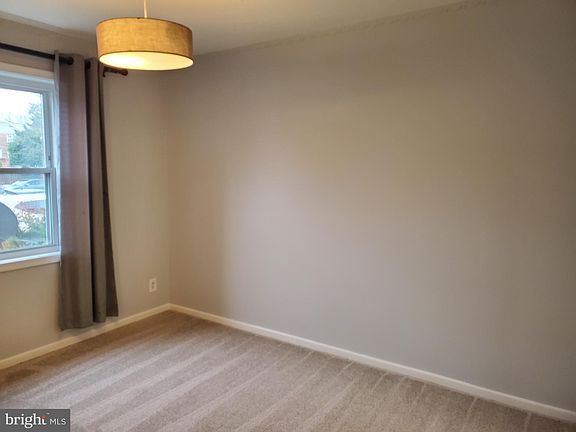 5th image of 3314 Ardley Ct