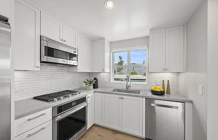 555 Front St #555 — Photo 11