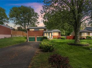 617 Dahlia Dr, Monroeville, PA 15146