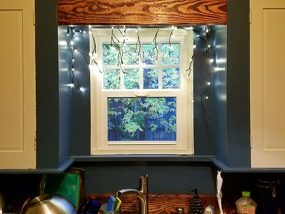 Side yard kitchen view