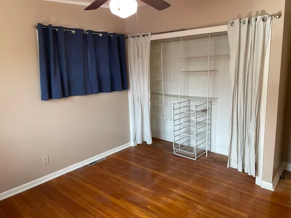 3420 SW Burlingame Rd, Topeka, KS 66611