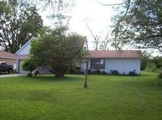 58518 Ash Rd, Three Rivers, MI 49093