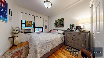 Rented by Bond New York