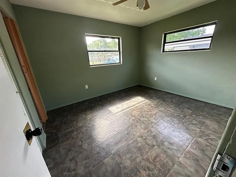 1508 Mona Ave — Photo 14