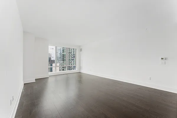 Rented by Nest Seekers International | media 5