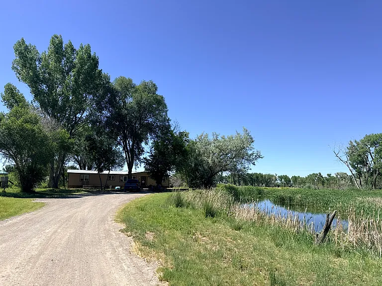 609 W Main St — Photo 2
