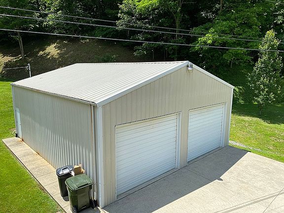 Secondary Large Shop/Garage
