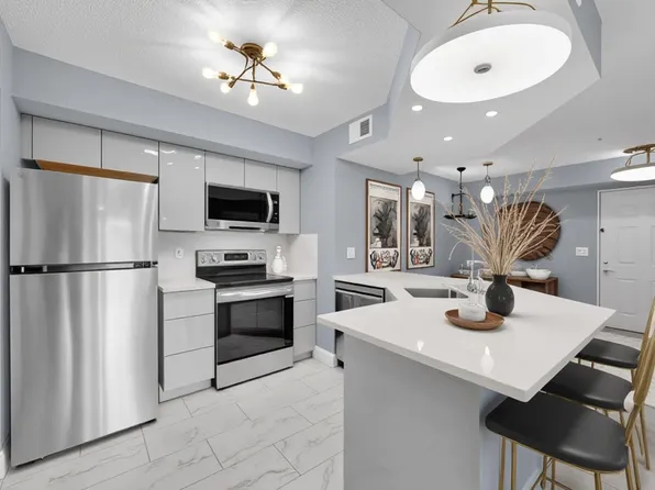 3809 NW Mediterranean Lane #104, Jensen Beach, FL 34957