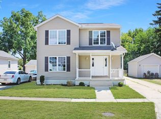 1416 Harrison St, Sandusky, OH 44870