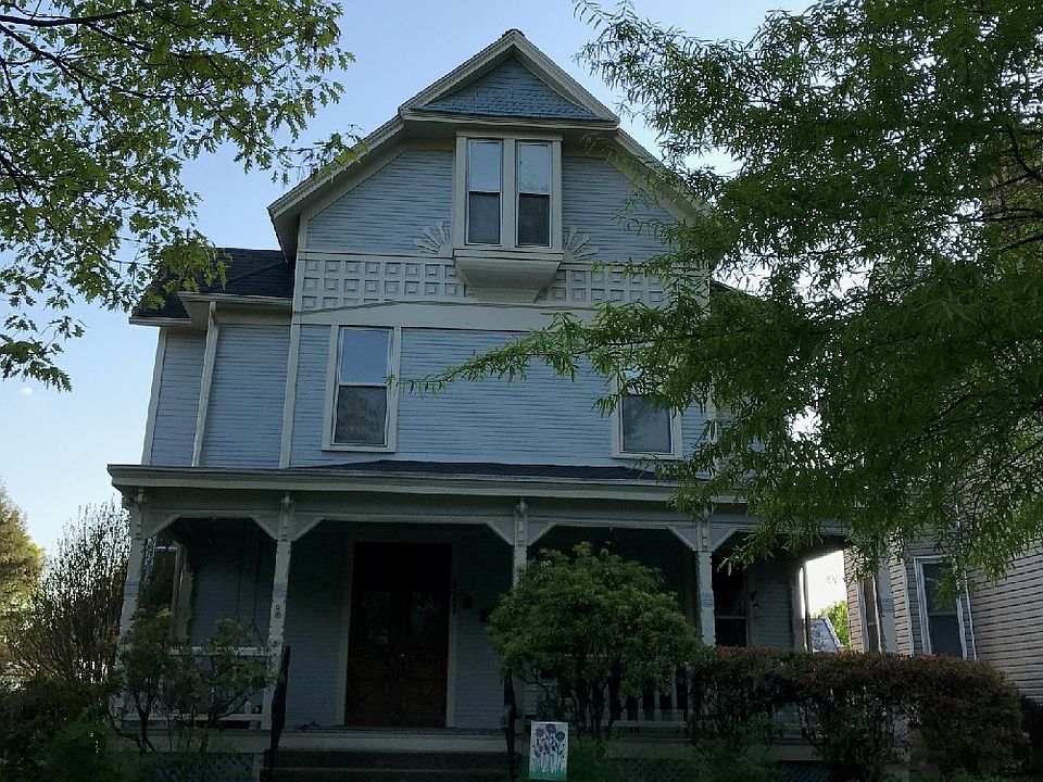 1st image of 421 5th St
