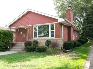 9247 S Ridgeway Ave, Evergreen Park, IL 60805