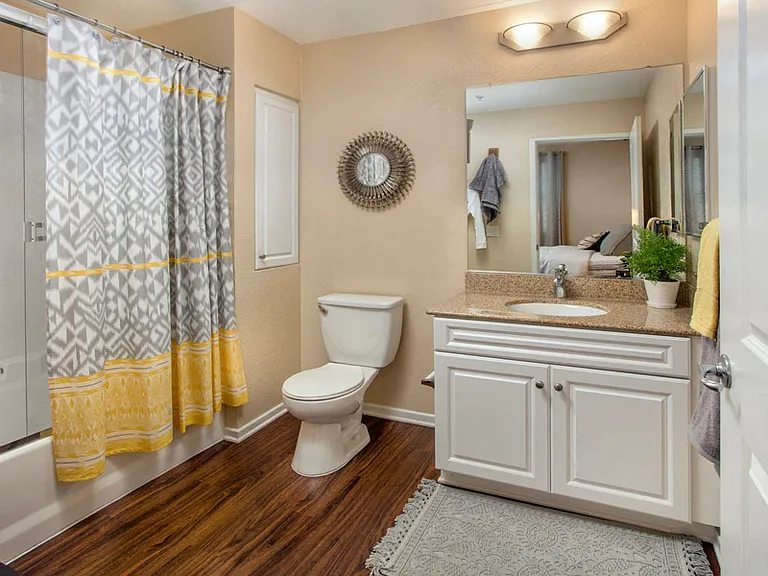 Aspen Bathroom