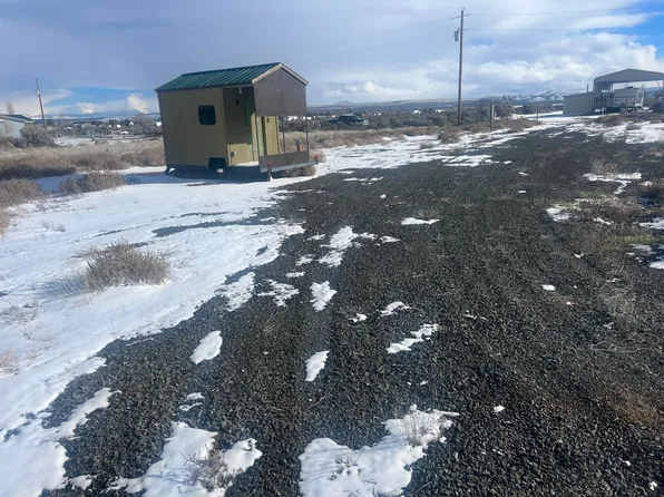 Tl 1600 Rainbow Rd #1600 & 1700, Christmas Valley, OR 97641