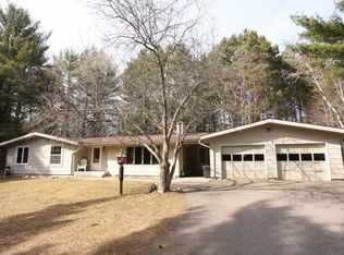 5636 Mohawk Rd, Rhinelander, WI 54501