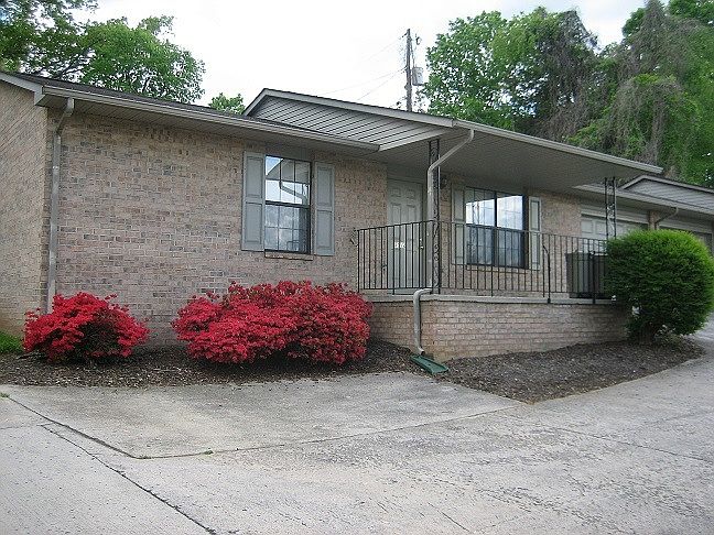 1st image of 5518 Matlock Dr