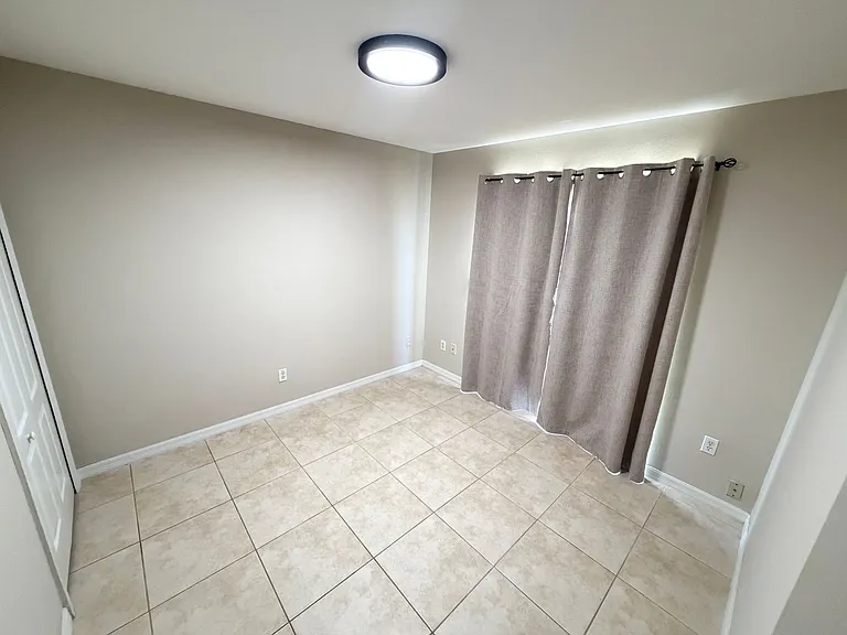 38 Vanna Ct — Photo 23