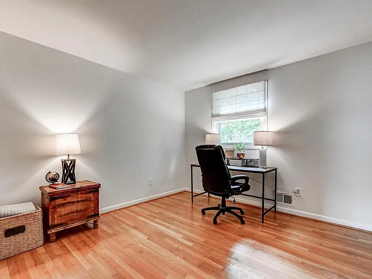 206 Dunbeath Ct — Photo 20