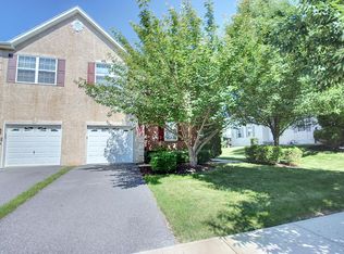 3673 Clauss Dr, Macungie, PA 18062