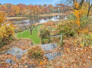 733 Stuart Ave, Mamaroneck, NY 10543