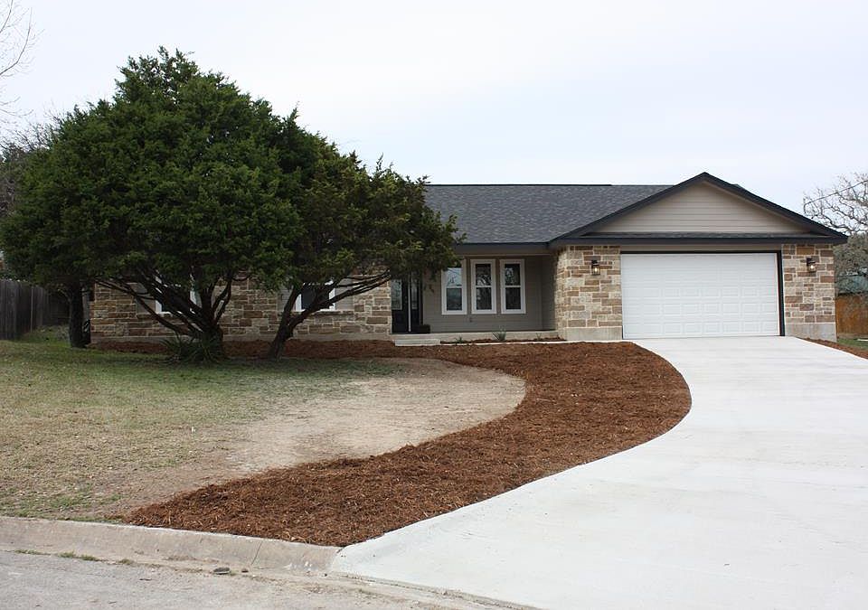 1st image of 219 Oakview Ln W