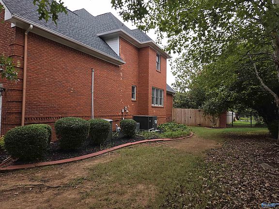 4th image of 108 Kauffman Cir