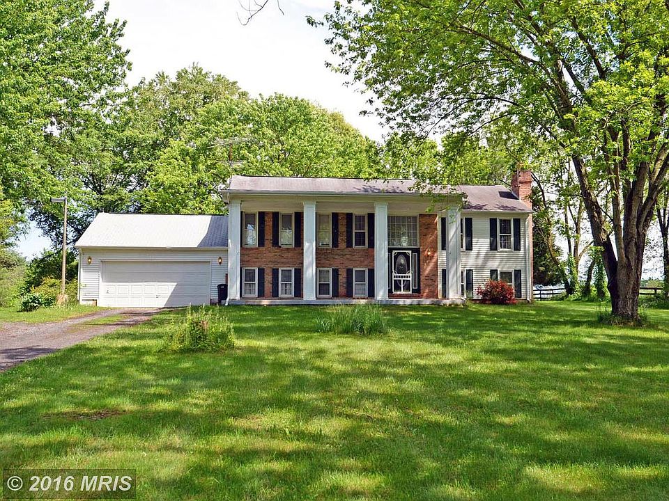 1st image of 14731 Thoroughbred Dr
