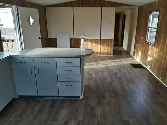 open concept kitchen/living room