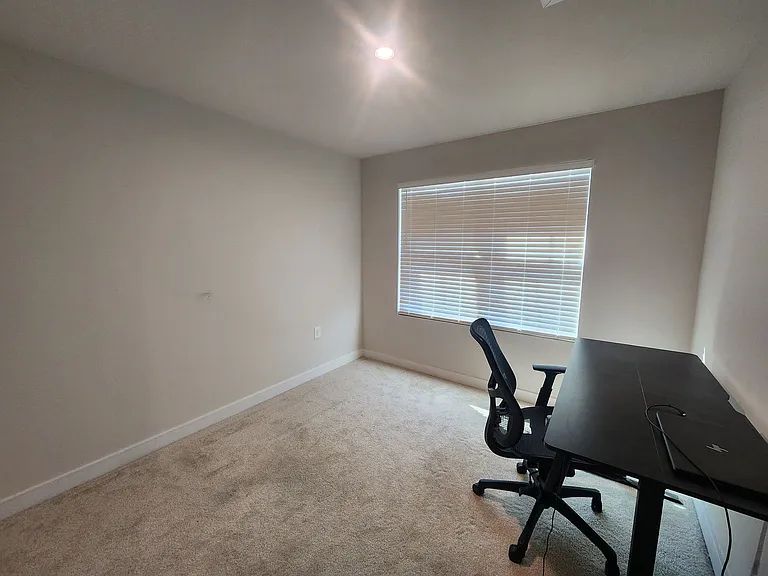 154 Stella Ln — Photo 13