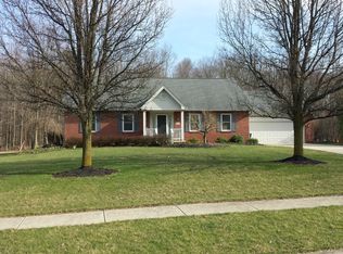 3751 Hidden Cove Cir, Lewis Center, OH 43035