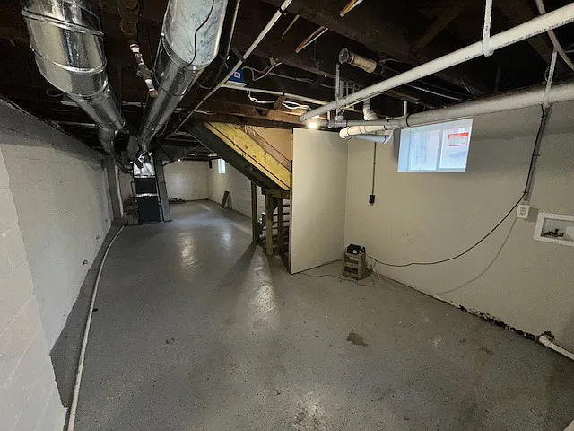 1514 Republic Ave — Photo 20