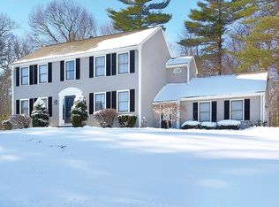 34 Roundtable Rd, North Easton, MA 02356