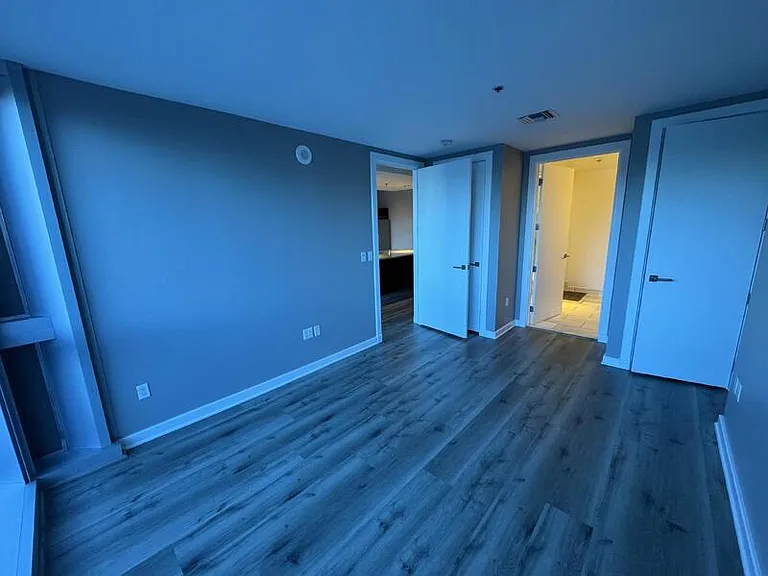 4471 Dean Martin Dr #302 — Photo 8