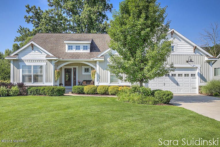 1st image of 3886 Acadia Dr