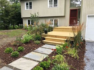 61 John St, Shelburne, VT 05482