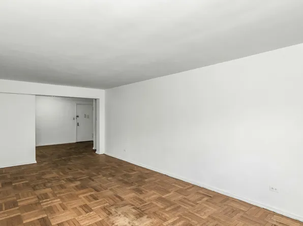 138-20 31st Road image 10 of 16