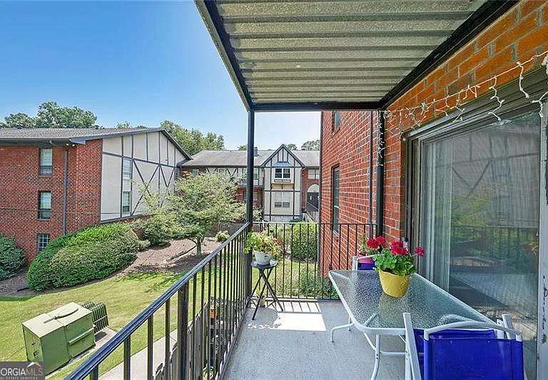 6851 Roswell Rd #O3 — Photo 22