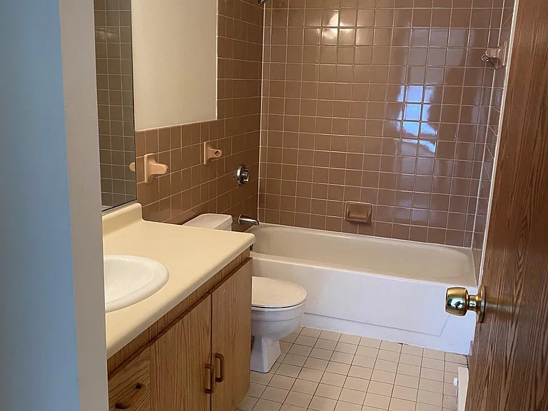 Ansonia Center — Photo 20