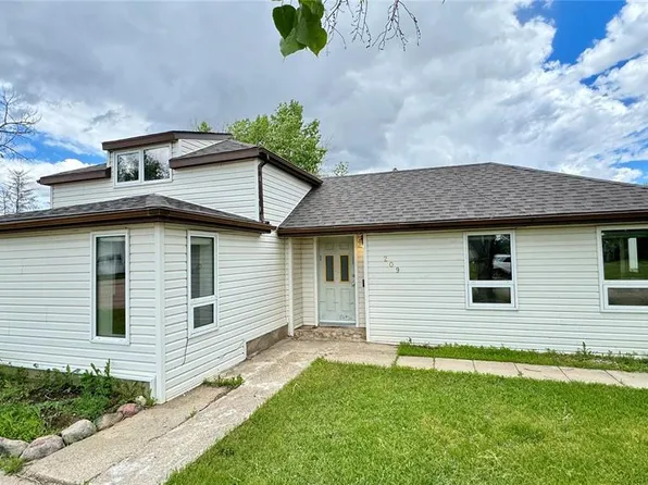 209 1st STREET E, Dinsmore, SK S0L 0T0