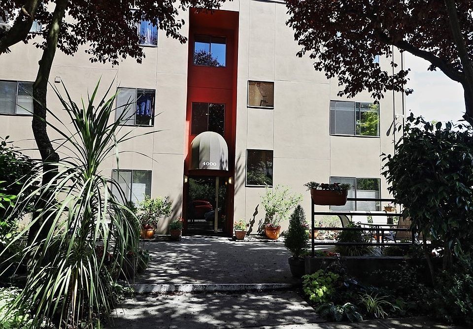1st image of 4000 24th Ave W APT 101