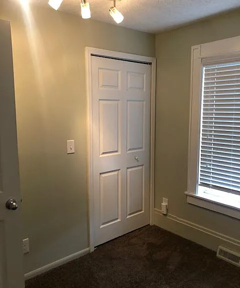 829 S Center St — Photo 17