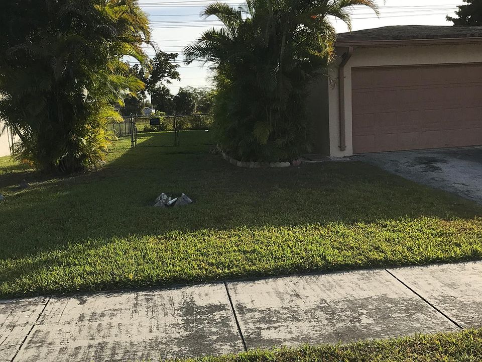 2nd image of 6905 SW 136th Ct