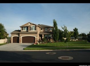 939 Sharpshooter Dr, Farmington, UT 84025