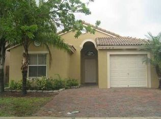 2008 SE 15th St, Homestead, FL 33035
