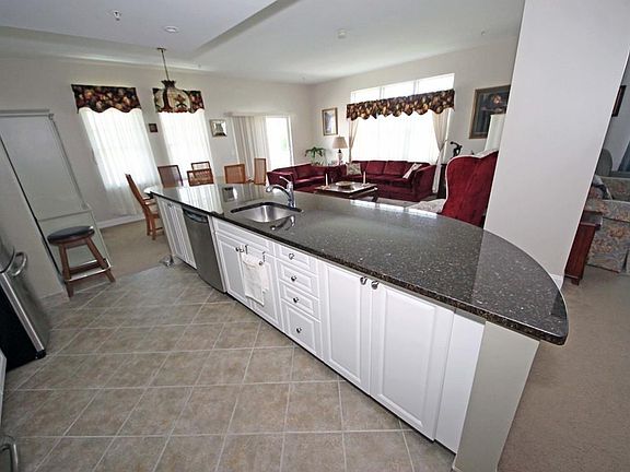 3rd image of 614 Pond St Unit 1316