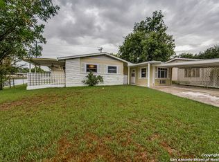 502 Wayside Dr, San Antonio, TX 78213