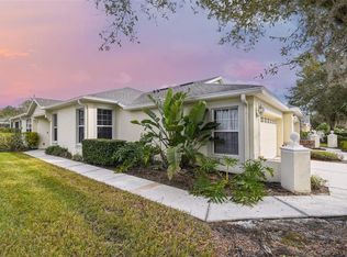 3323 Chapel Creek Cir, Zephyrhills, FL 33544