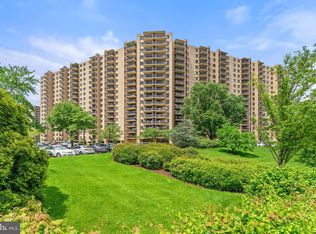 203 Yoakum Pkwy APT 603, Alexandria, VA 22304