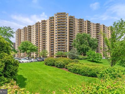 203 Yoakum Pkwy APT 603, Alexandria, VA, 22304