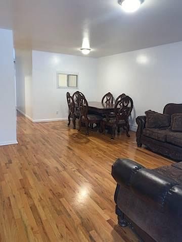 Entrance/Living Room