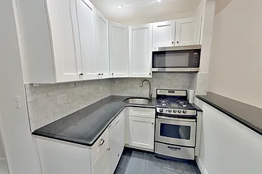 Rented by CitySites Real Estate Group